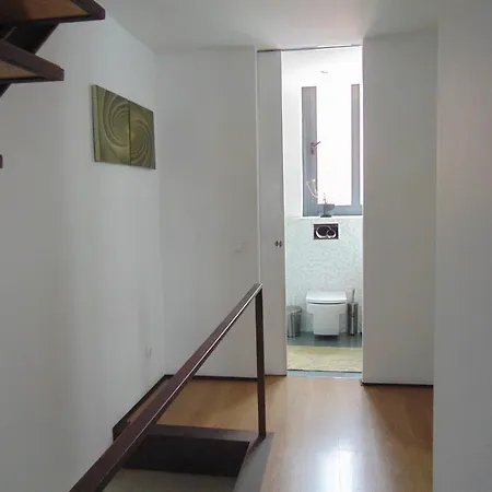 Minimalist House T3 *
